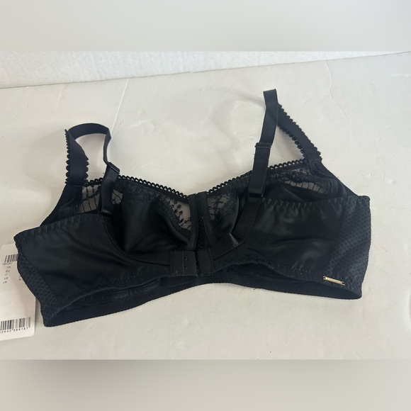 Chantelle Black Sheer Underwire Bra - Picture 2 of 11